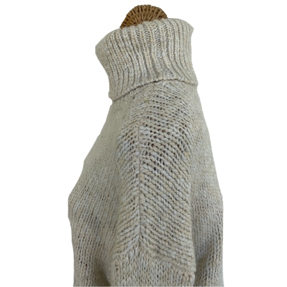 Treasure & Bond Cream Colored Turtleneck Sweater - Picture 8 of 13